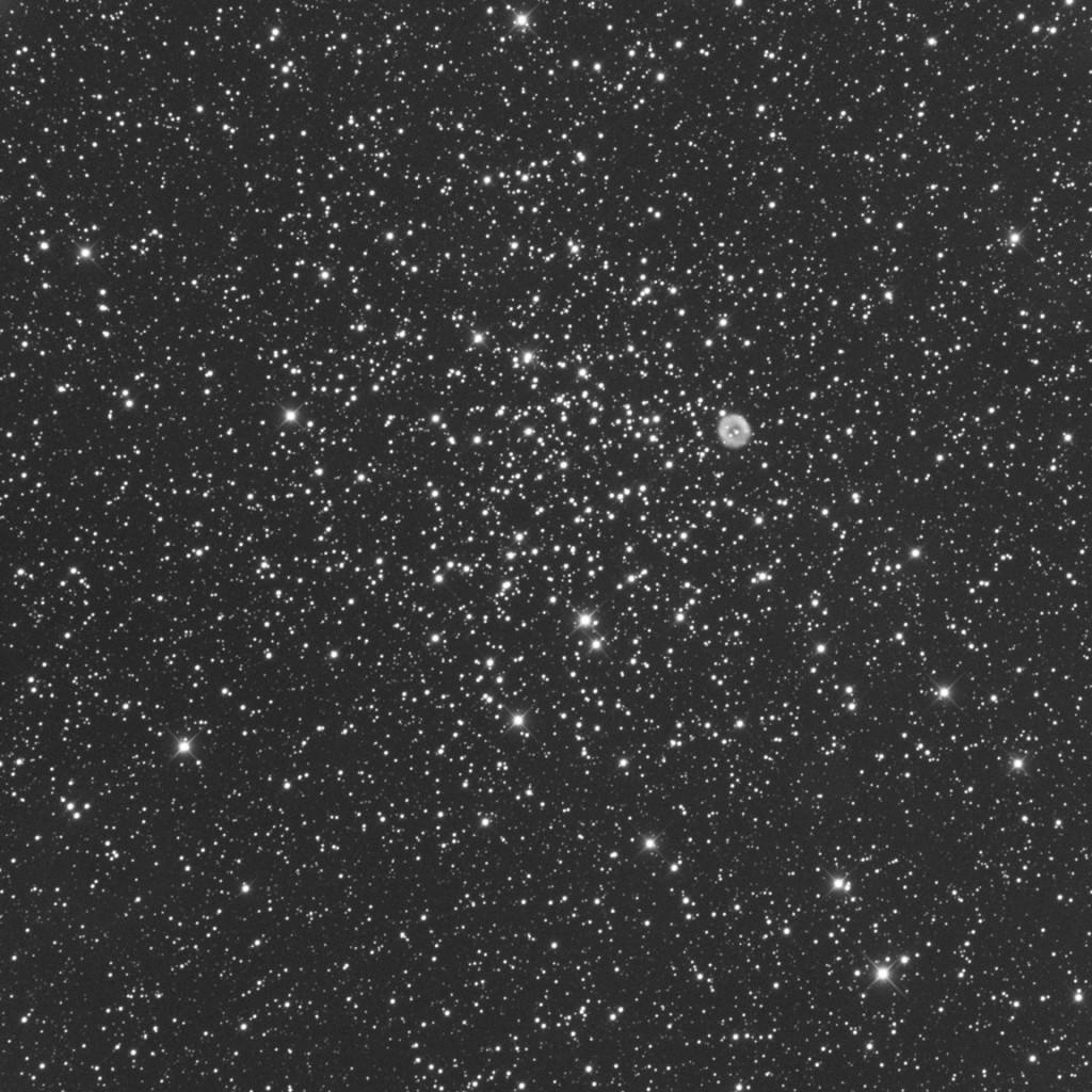 StarClusterM46&PlanetaryNebulaNGC2438