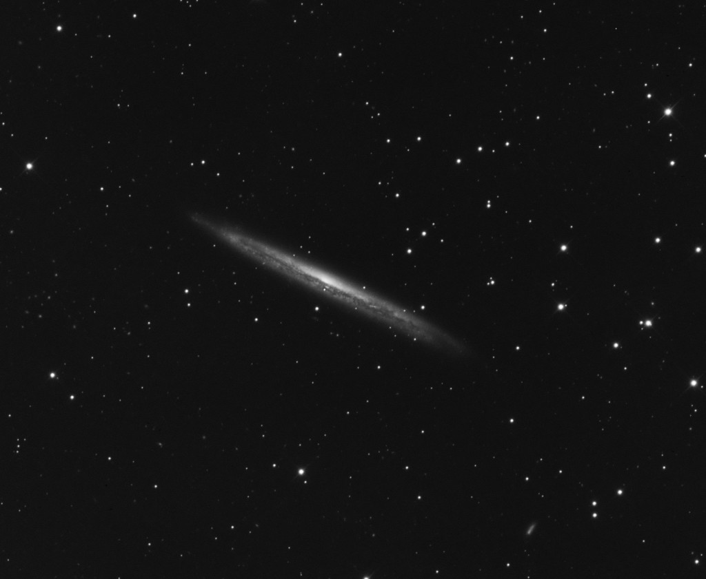 NGC5907Lum-8bit